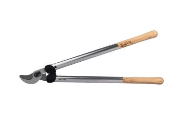 Сучкоріз обвідний дворучний LOWE Natural Series 21 N21.065, зріз 40 мм, 65 см, ручки з ясеня